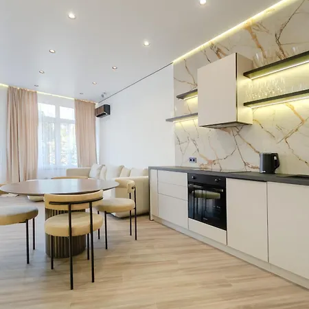 Petrovdom 02-76a In Rc Pechersk Plaza, Mykhaila Boichuka 17 Apartment *
